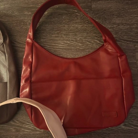 Bundle of 3 Brand New Hobo Shoulder Bag – Lightweight & Stylish - Picture 5 of 6